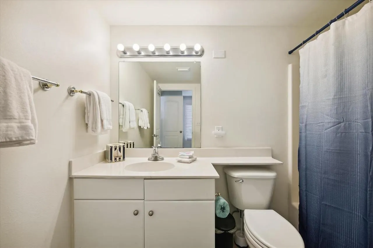 Shores Of Panama 1717 - 1 Bedroom Bunk Room Sleeps 6, Gulf-Front With Oversized Balcony! Condo Panama City Beach